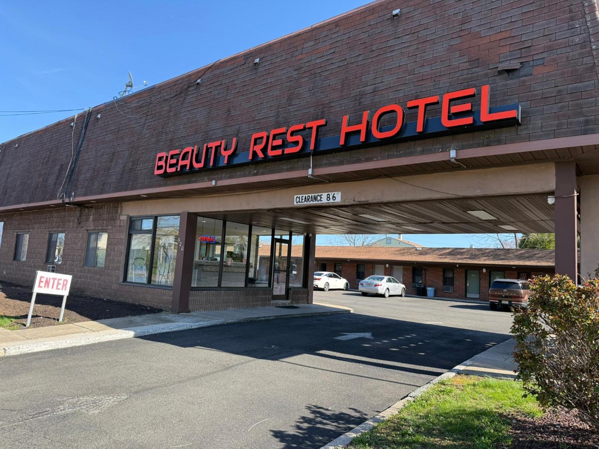 Beauty Rest Hotel Edison Exterior photo