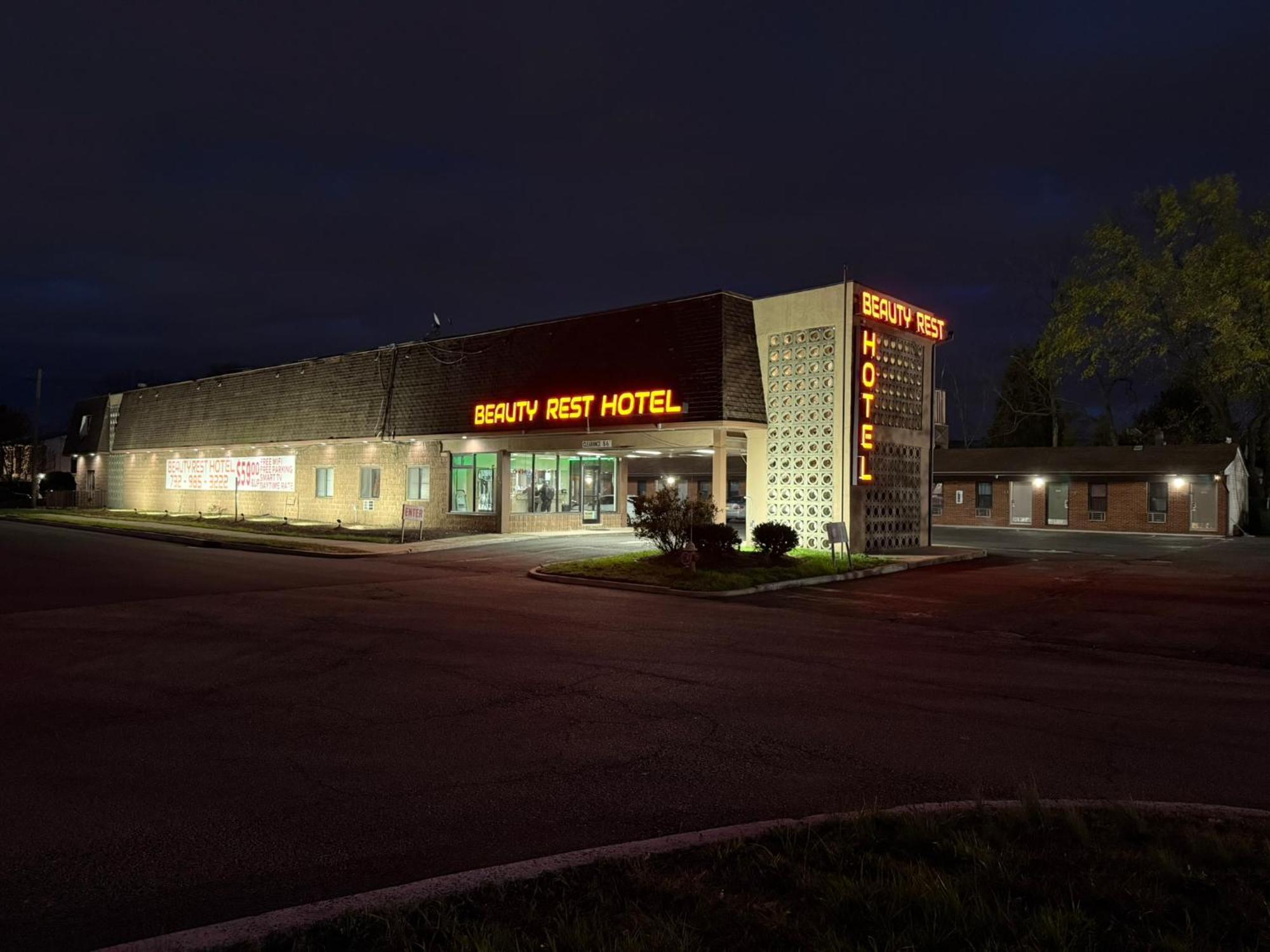 Beauty Rest Hotel Edison Exterior photo